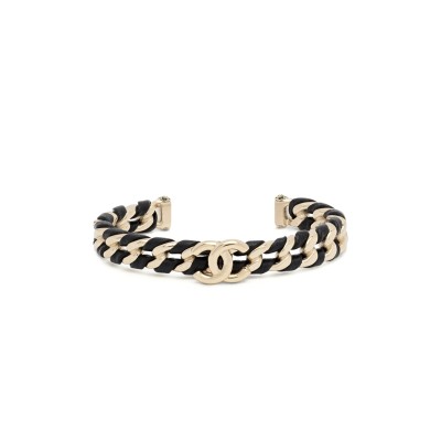 CHANEL CUFF ABG719